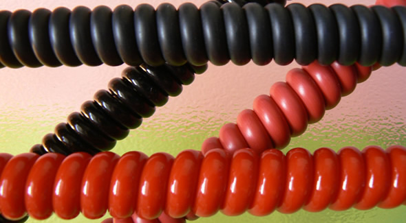Progettazione e Produzione Cavi spiralati Cavi estensibili Made in Italy