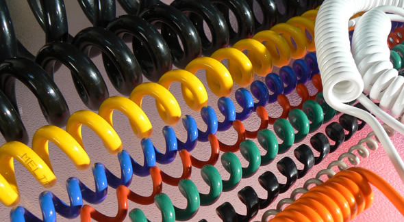 Progettazione e Produzione Cavi spiralati Cavi estensibili Made in Italy